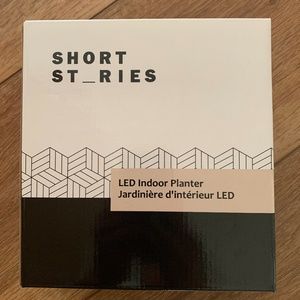 Short Stories LED Indoor Planter